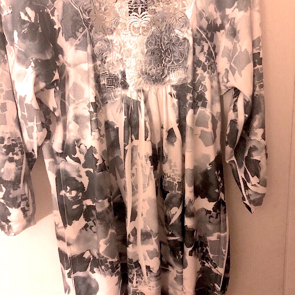 Long Sleeved Blouse with Lace